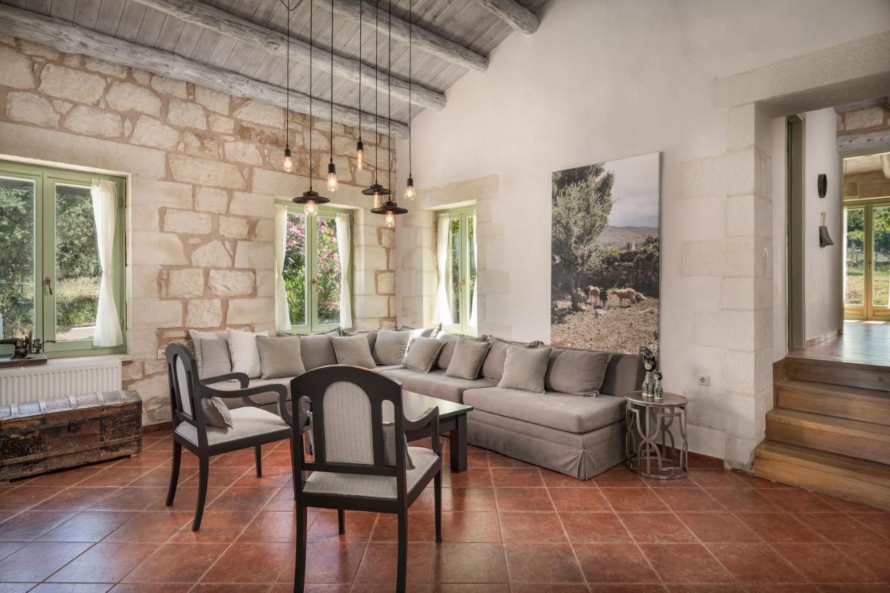 Boutique Villa Petra Amanda Heated Pool Optional Filippos Exterior photo